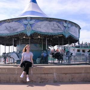 Meet your Posher, Claire